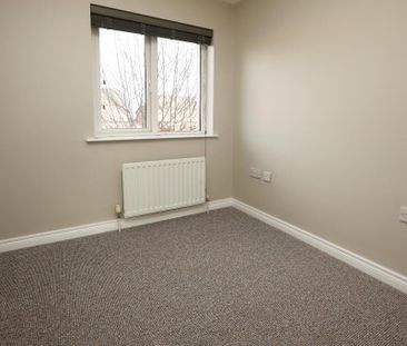 15 Linen Place, Bangor, BT19 7JX - Photo 2