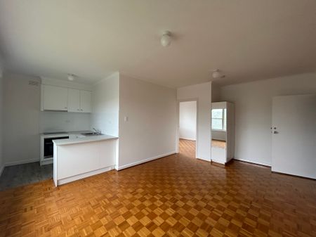 11 / 189A Murrumbeena Rd, Murrumbeena - Photo 3