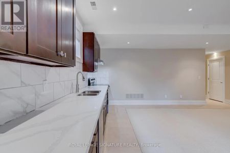 132 CAMERON AVENUE - Photo 5