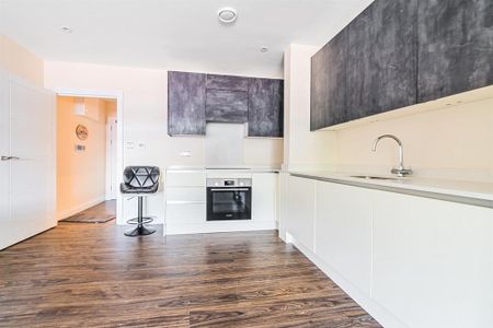 Studio to rent - Photo 4