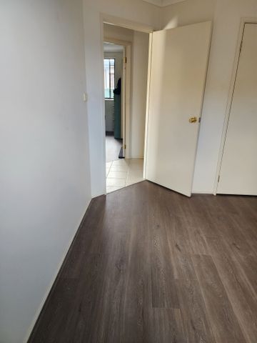 Prestons - Photo 4