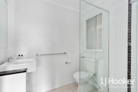 Convenient Location - Space Inside & Out - Ideal Family Home - Photo 2