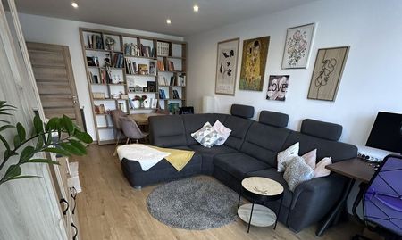 Na prenájom kompletne zariadený byt s balkónom / priechodná izba - Photo 2