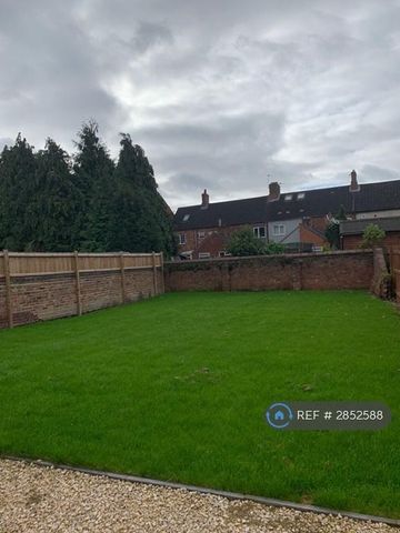 4 bedroom detached house to rent - Photo 5