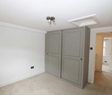 High Street, Whitchurch - Photo 6