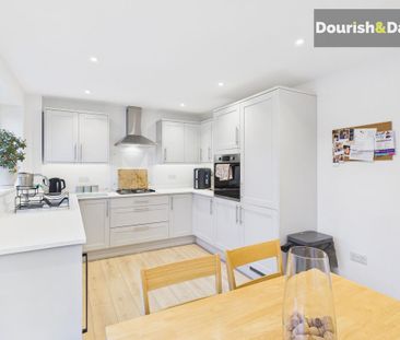 3 bedroom semi-detached house to rent - Photo 5