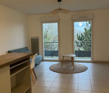 Location Appartement 2 pièces 45m² - Photo 1