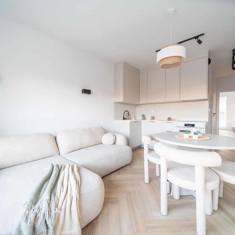 NIEUŻYWANE UMEBLOWANE NOWE 3 POKOJE 55 m² - Zdjęcie 1