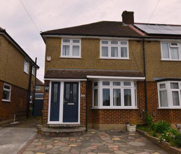 3 bedroom semi-detached house to rent - Photo 4