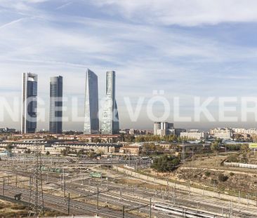 Apartamento de alquiler en Calle de Agustin de Foxa, Castilla - Photo 6