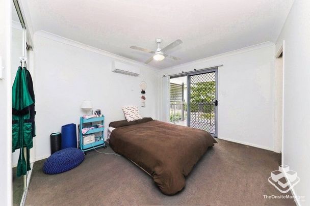 WALKING DISTANCE TO GARDEN CITY, LUXURY TOWNHOUSE FOR RENT, AIRCON AVAILABLE - Photo 1