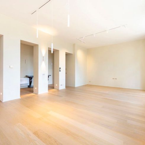 Appartement te huur - Photo 1