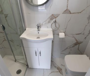 4 bedroom terraced house to rent - Photo 1