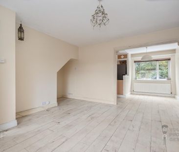 28 Ava Crescent, Belfast, BT7 3DU - Photo 2