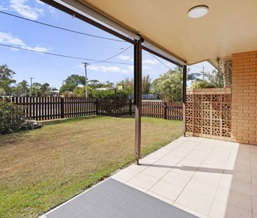 Coastal Charm - Original Beach Cottage in Prime Cabarita Beach Loca... - Photo 2