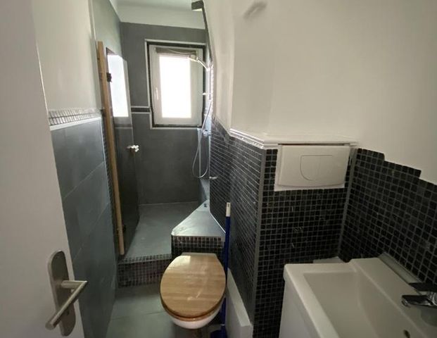 Wohngemeinschaft in Bad Soden sucht eine neue Mitbewohnerin ab 01.01.2026 - Foto 1