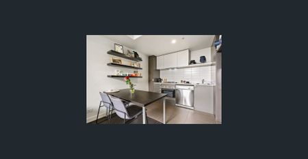 Modern Comfort & Convenience in the Heart of Mitcham - Photo 3