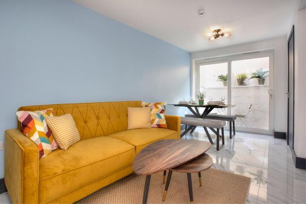 2 bedroom flat to rent - Photo 1