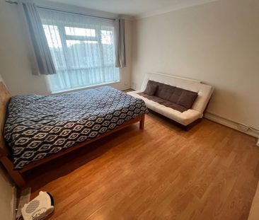 3 bedroom townhouse to rent - Photo 3