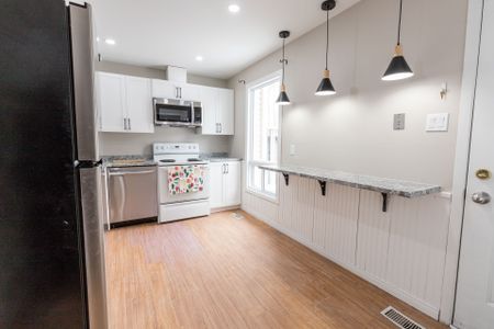 For Lease - 1294 Cahill Drive Unit# 13, Hunt Club - South Keys and Area, Ontario - Photo 4