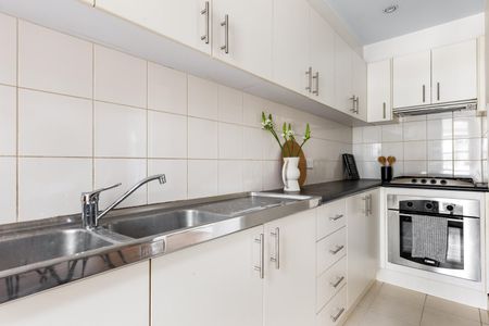 32 Bennett Street, Fitzroy North VIC 3068 - Photo 5