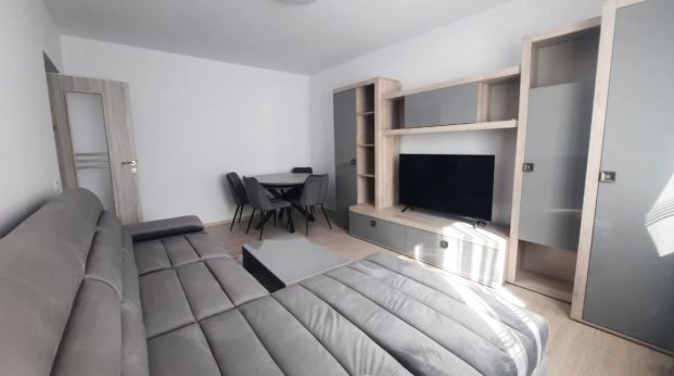 Apartament de inchiriat, 3 camere, decomandat, 82 mp, Maratei, Scoala Nr. 2 / Asirom / Spital, Cod 158465 - Fotografie 1