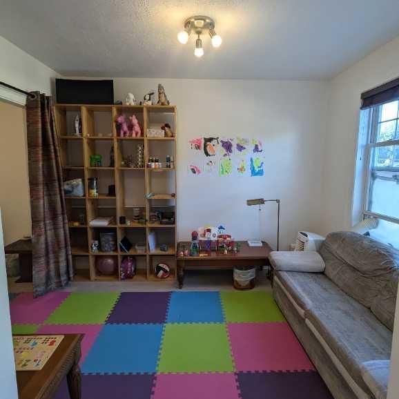 3 1/2 sur la 1ère avenue - Photo 1