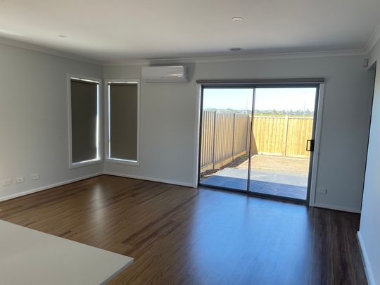 Where Style Meets Serenity - Your Next Chapter Awaits - Photo 1