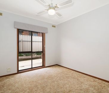 SPACIOUS TWO-BEDROOM UNIT WITH PRIVATE YARD - Photo 4