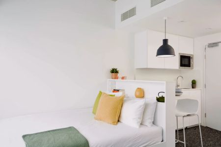 Signature Plus Studio Apartment (Queen Bed) - Photo 2