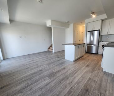 For Lease - 14 Lytham Green Circle Unit# 11, Newmarket, Ontario - Photo 6