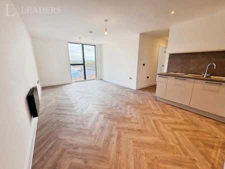 2 bedroom flat to rent - Photo 2