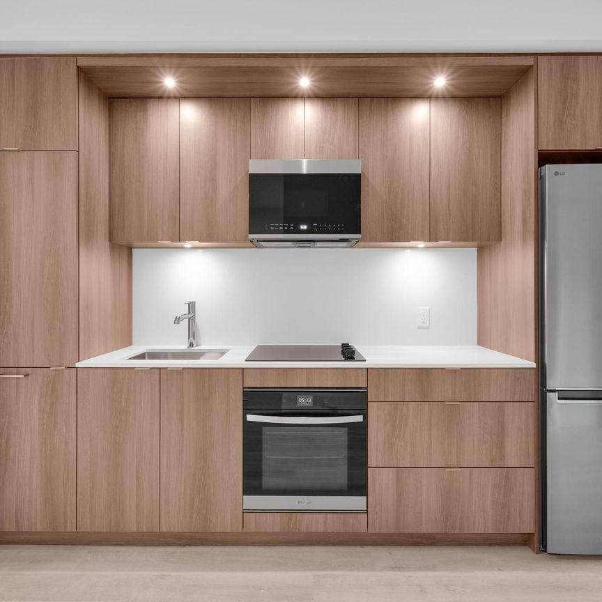 For Lease - 60 Central Park Roadway N/A Unit# 408, Toronto, Ontario - Photo 1