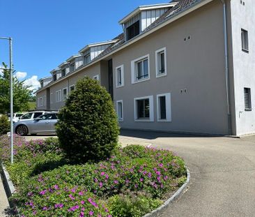 Paar oder Singlewohnung mit grossem Sitzplatz - Photo 5