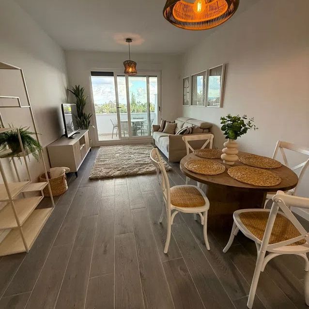 Alquiler de piso en Calle Segismundo Moret s/n - Photo 1