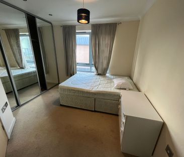 2 bed apartment to rent in Quayside Drive - Photo 2