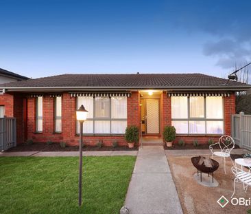 Stylish Single-Level Sanctuary in a Peaceful Location. Brand new ba... - Photo 5