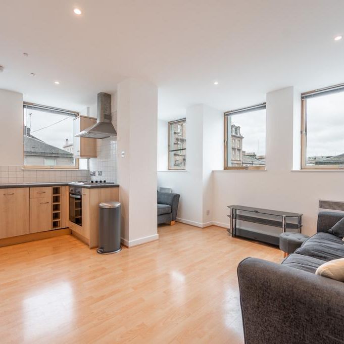 2 bedroom apartment to rent - Photo 1