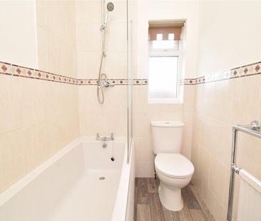 Second Avenue, Newton Hill, Wakefield - Photo 6