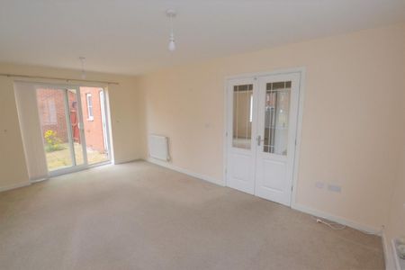 Gaywood, King's Lynn, PE30 4BU - Photo 5