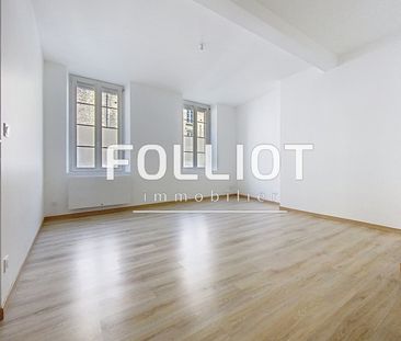 F2 AVEC PARKING - Centre ville - Photo 1