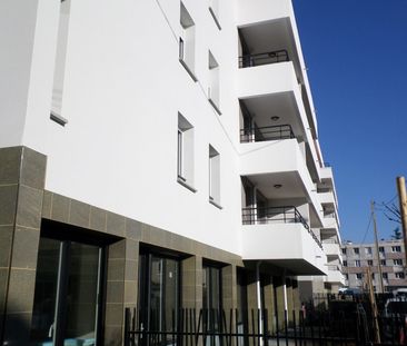 Location Appartement 1 pièce 38m² CLERMONT FERRAND 63000 - Photo 5