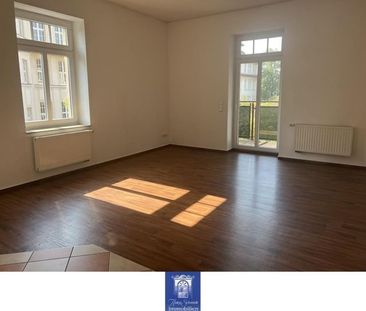 Bezaubernde Wohnung mit schÃ¶nem Balkon, Bad mit Wanne und Dusche! - Photo 1