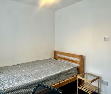 5 Bed Student Home - 43 Downs Road, Canterbury - Photo 6
