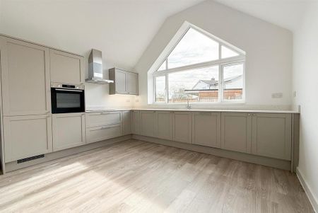 2 bedroom detached bungalow to rent - Photo 2