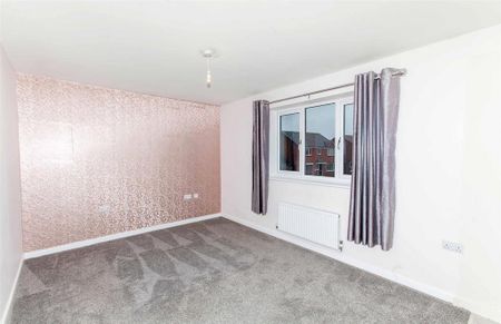 2 bedroom semi-detached house to rent - Photo 3