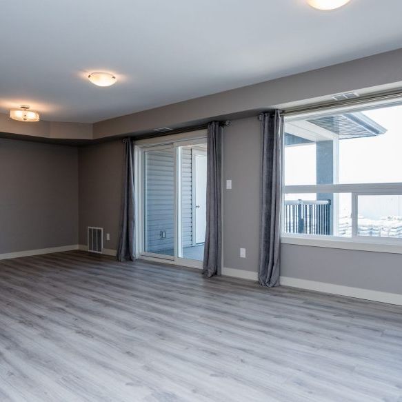 35 Cambridge Way, Steinbach, MB - Photo 1