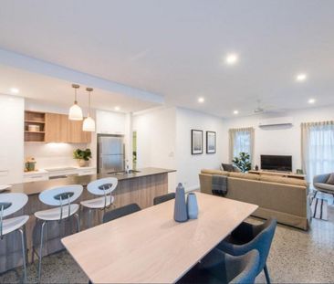 Modern, Convenient & All-Inclusive Rooming Accommodation - Photo 2