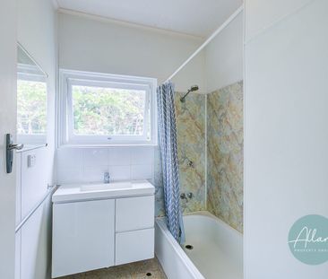 Spacious Two Bedroom Townhouse in Prime Location..... - Photo 6