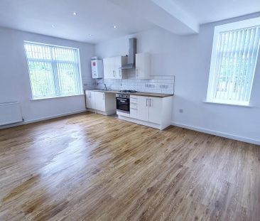 3 bedroom maisonette to rent - Photo 1